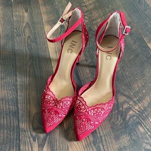 Brand new.  Never worn.  Size 7.